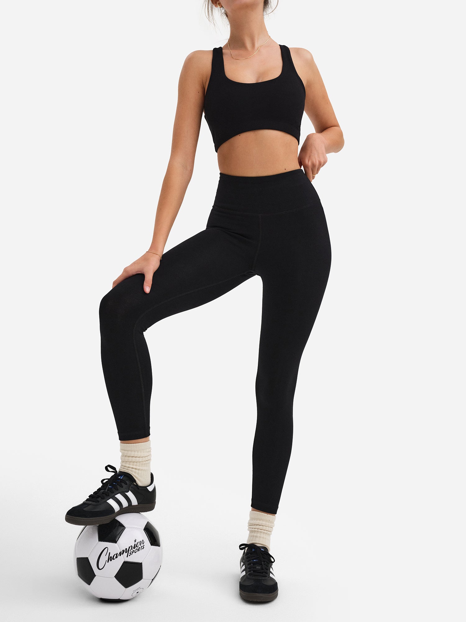 Stretched Activewear Sports Bra Yoga Pants Leggings Set Manufacturer in  USA, Australia, Canada, UAE and Europe