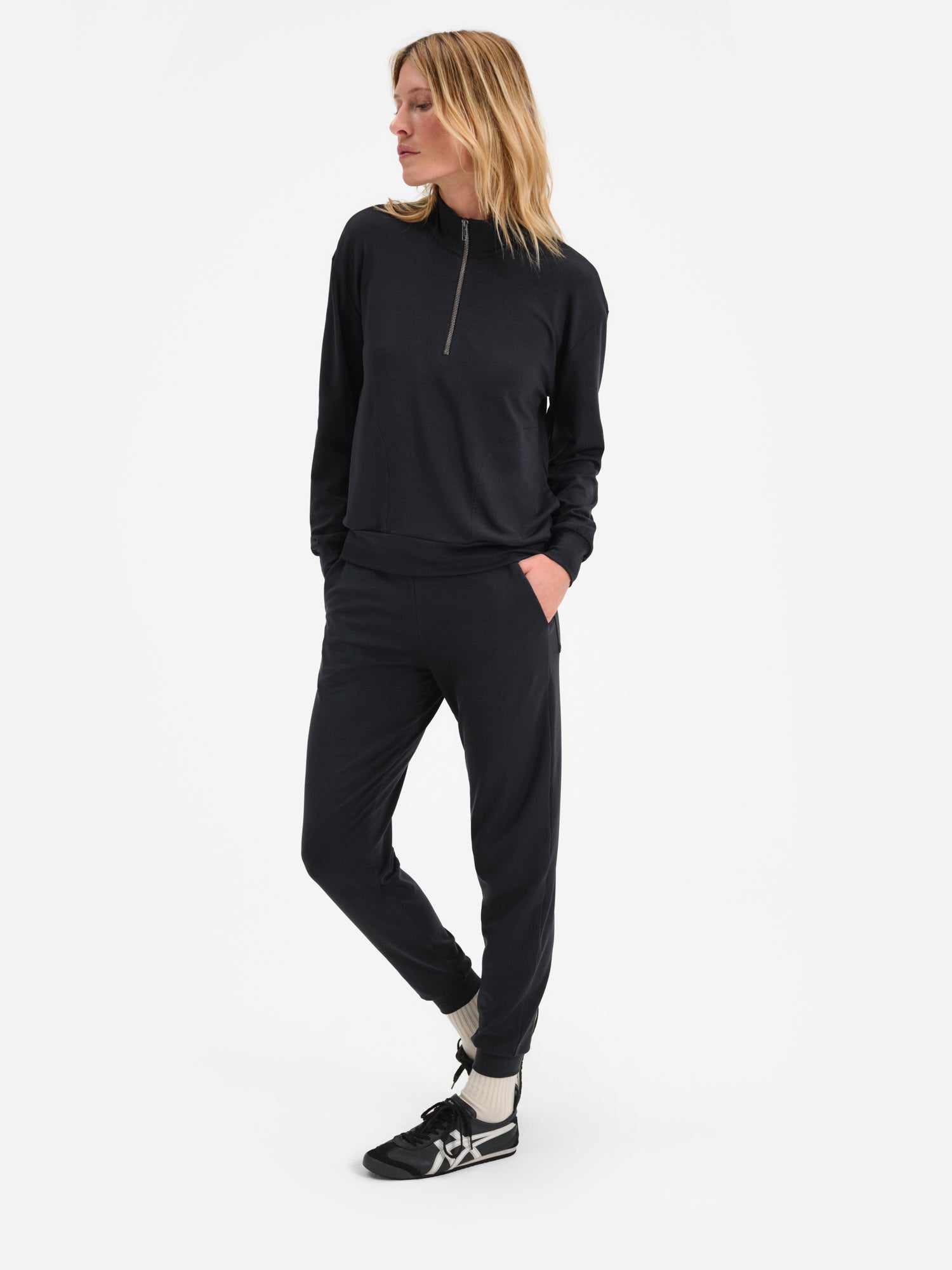 Picture of Seacell Tencel Everyday Jogger Black - Women's