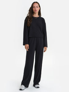 Textured Knit Straight Leg Pant