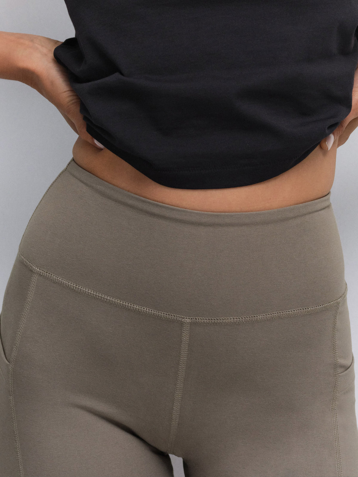 Organic Stretch Pocket Short